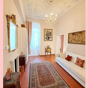 https://cavour257.hotelitalianriviera.com