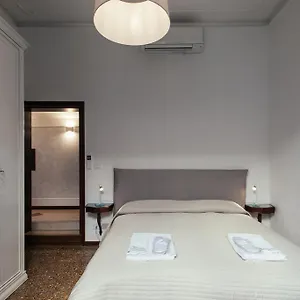 https://residenza-dei-dogi.hotelslidodijesolo.com
